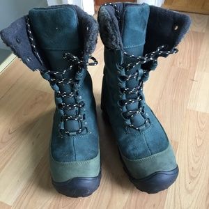 Keen winter boots  Beautiful teal green color!  7